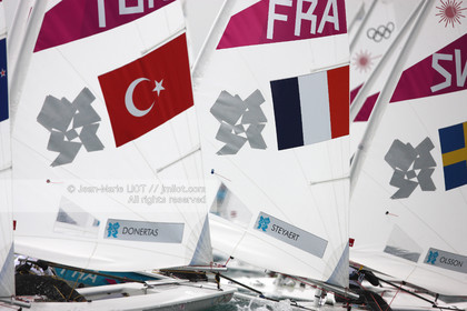LONDON 2012 - SAILING - LASER RADIAL WOMEN.
