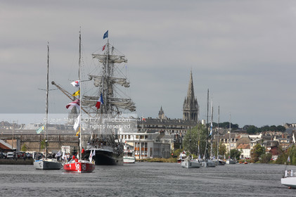 NORMANDY CHANNEL RACE 2012