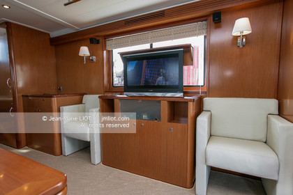 BEBENTEAU SWIFT TRAWLER 52