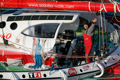 MAXI TRIMARAN SODEBO - THOMAS COVILLE - RECORD TOUR DU MONDE EN SOLITAIRE..