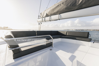 FOUTAINE PAJOT 2022 - AURA 51