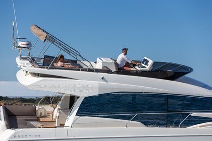 PRESTIGE  YACHT - PRESTIGE 520
