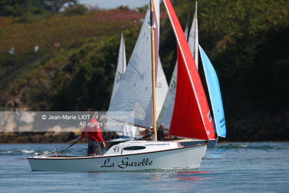 TOUR DE L'ILE AUXMOINES 2014