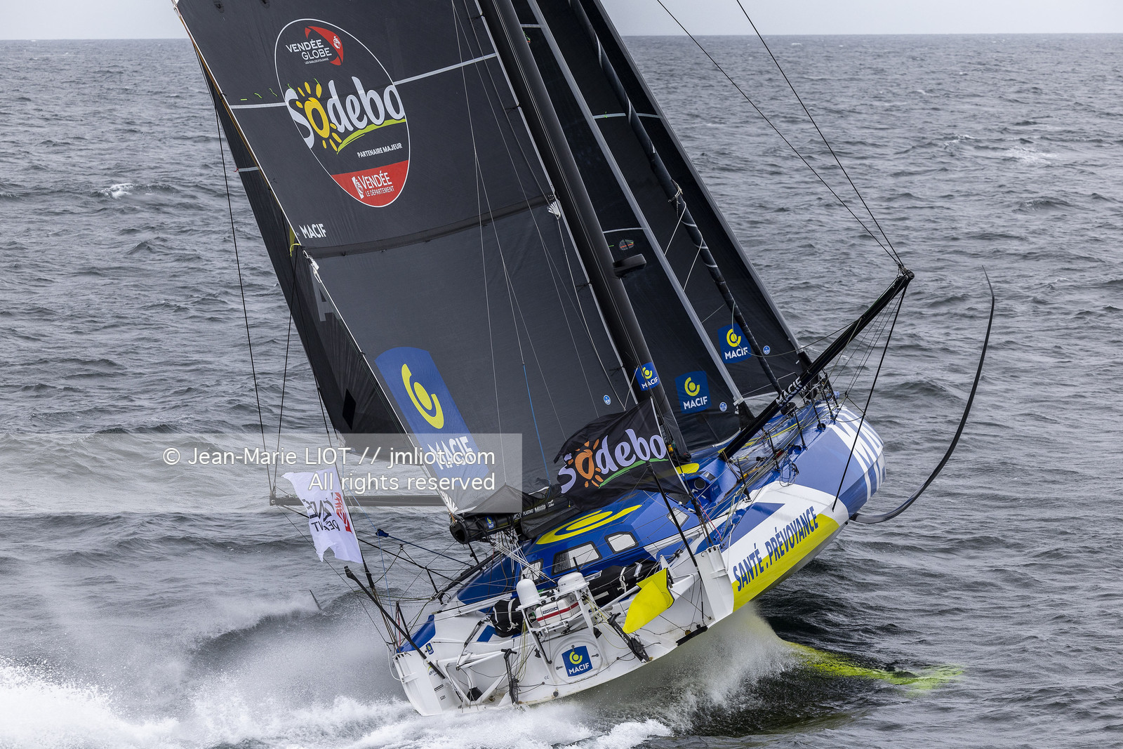 CHARLIE DALIN 2024 - IMOCA MACIF SANTE PREVOYANCE - VENDEE GLOBE 2024-2025