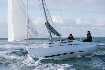 BENETEAU FIRST 25 PERFORMANCE.