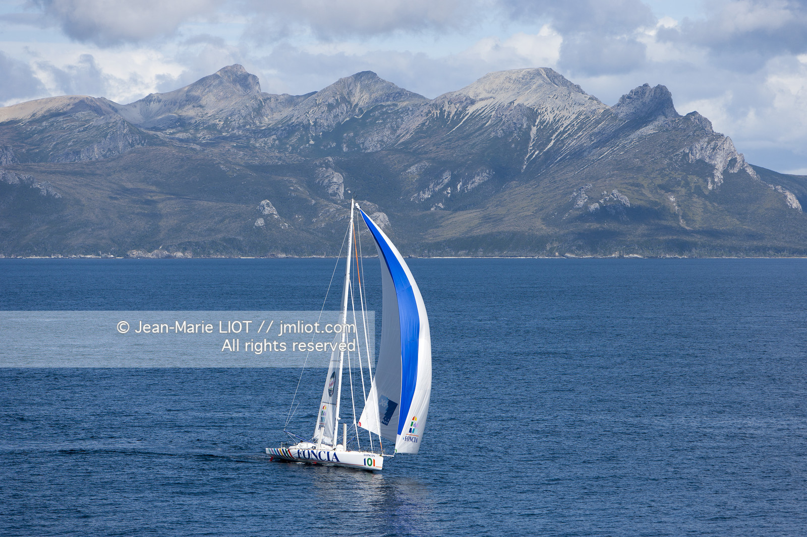 090107VG09090105FONCIA_L7A4764