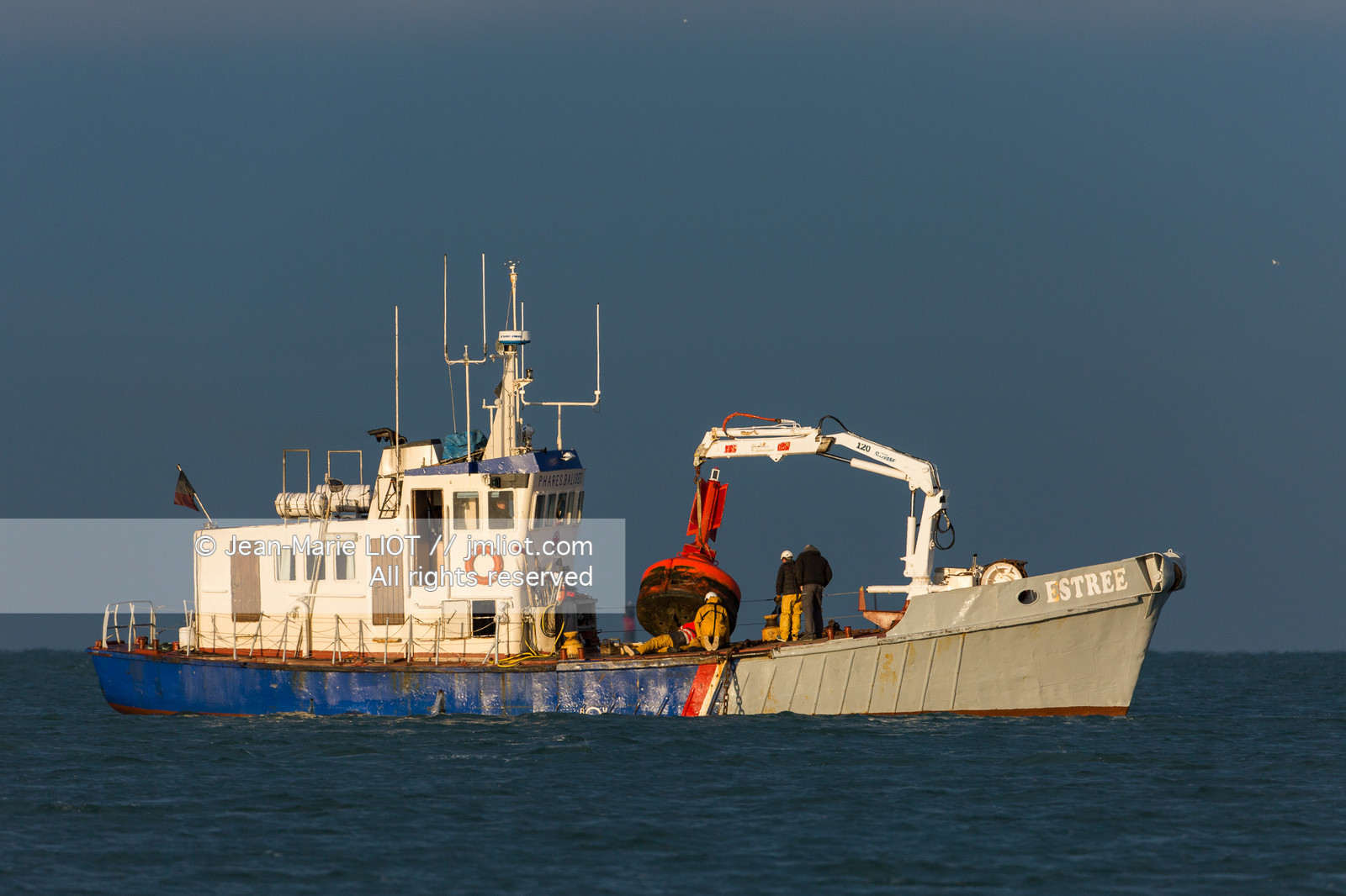VOILES ET VOILIERS - EYOTY 2016
