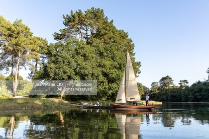 NAVIGATION INSOLITE 2020 - REMONTEE DE LA RIVIERE de L’ODET