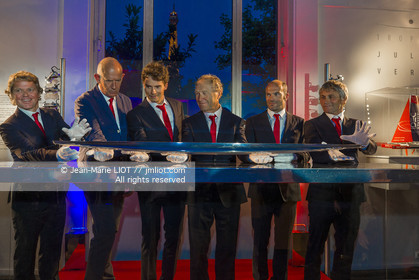 TROPHEE JULES VERNE - IDEC SPORT - REMISE DFU TROPHEE