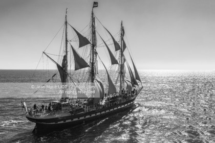 TROIS MAT BARQUE BELEM