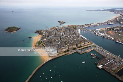 ROUTE DU RHUM 2010_DEPART