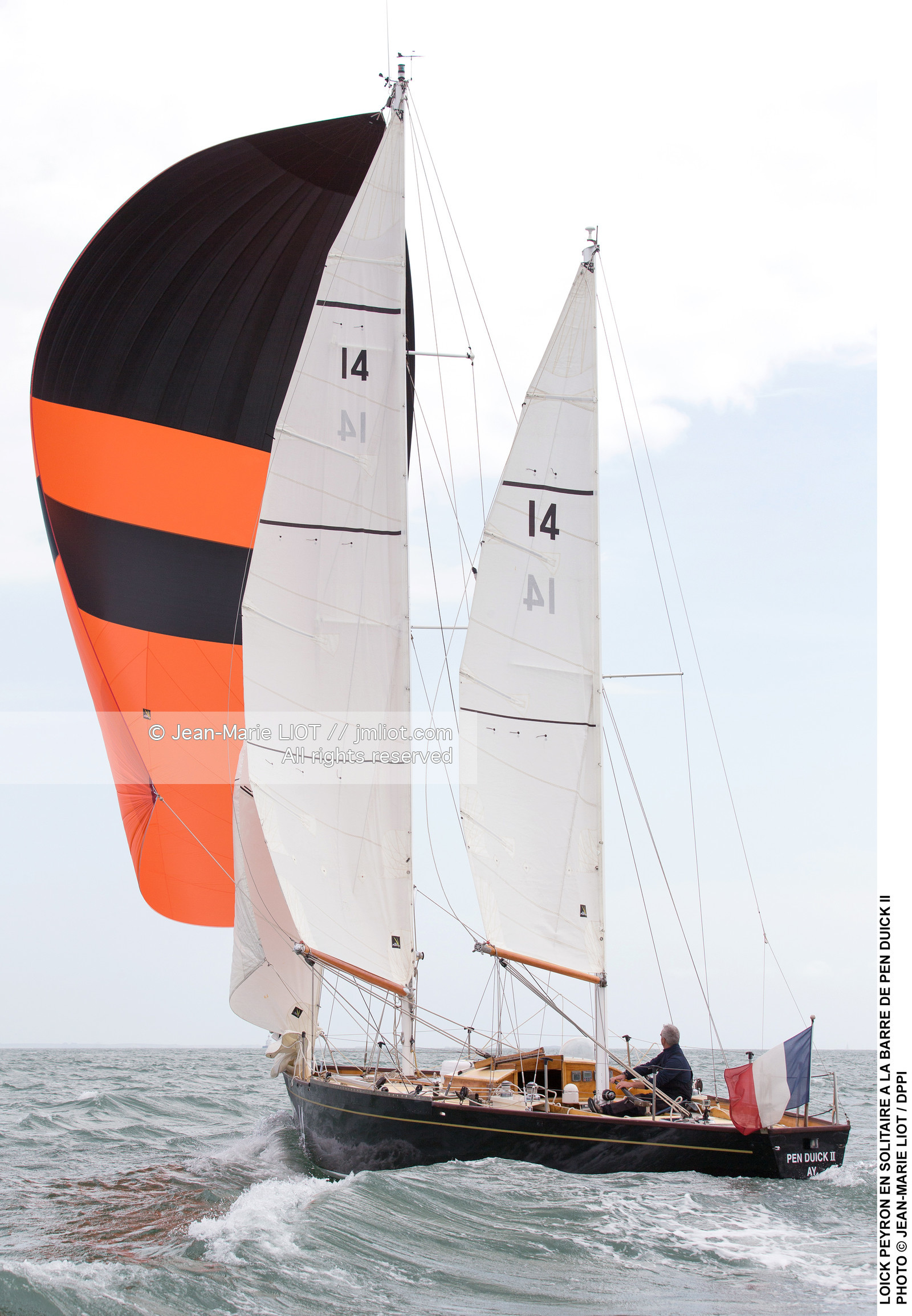 LOICK PEYRON A BORD DE PEN DUICK II
