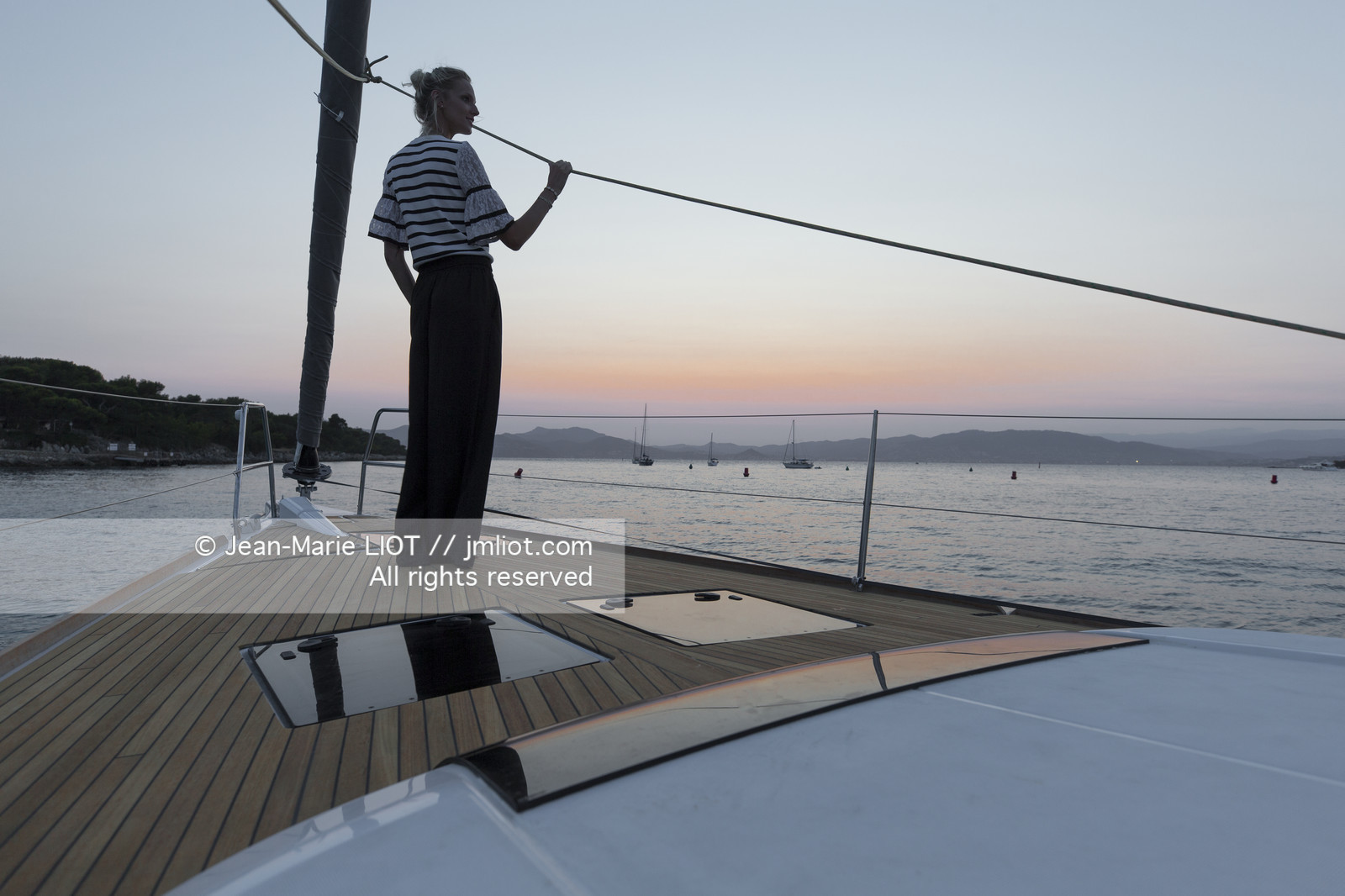 DUFOUR YACHTS 2017 - DUFOUR 520