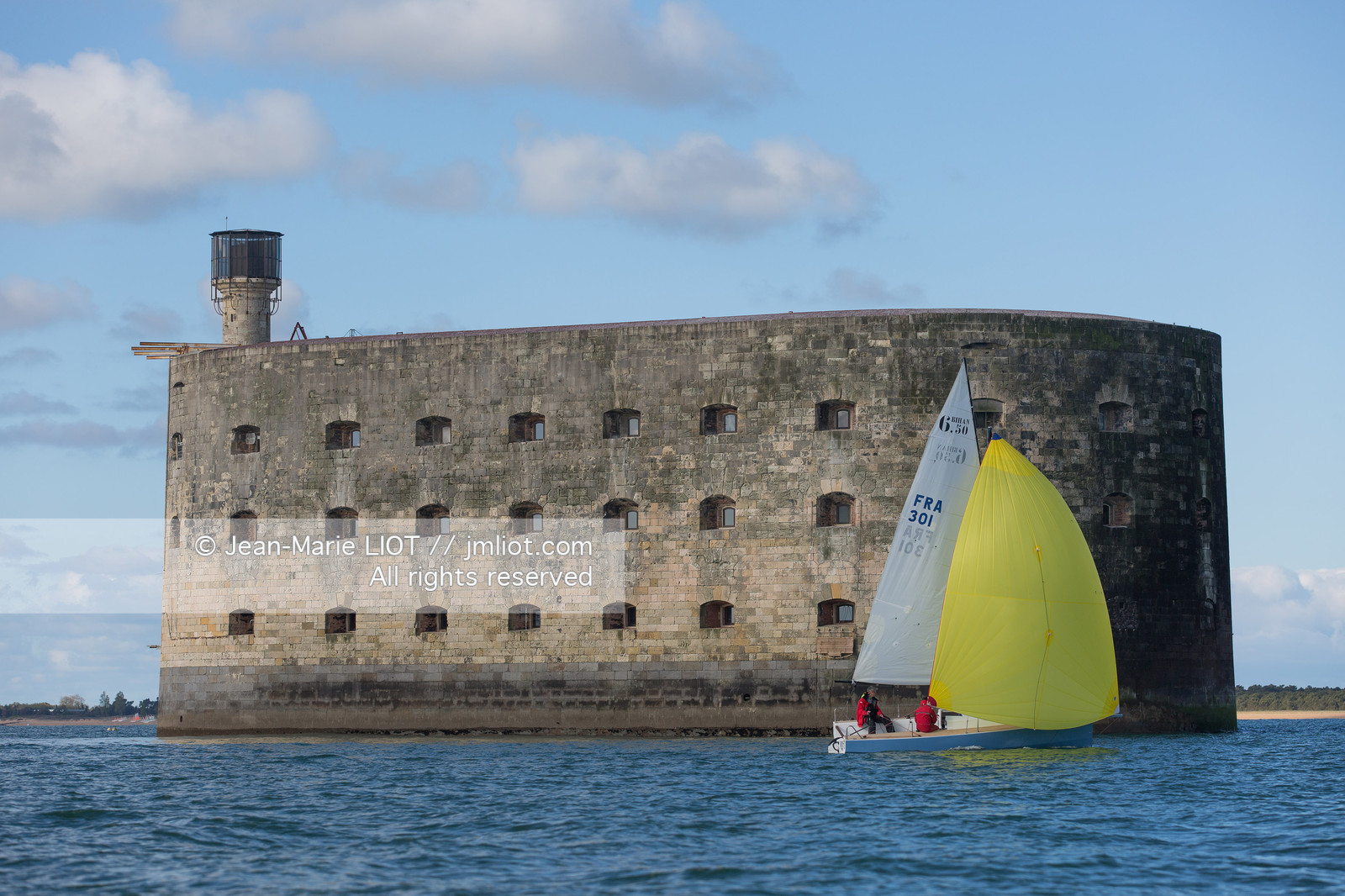 VOILES ET VOILIERS 2016 - LES FORTS DE CHARENTE, BAIE DE LA ROCHELLE EN BIHAN 650