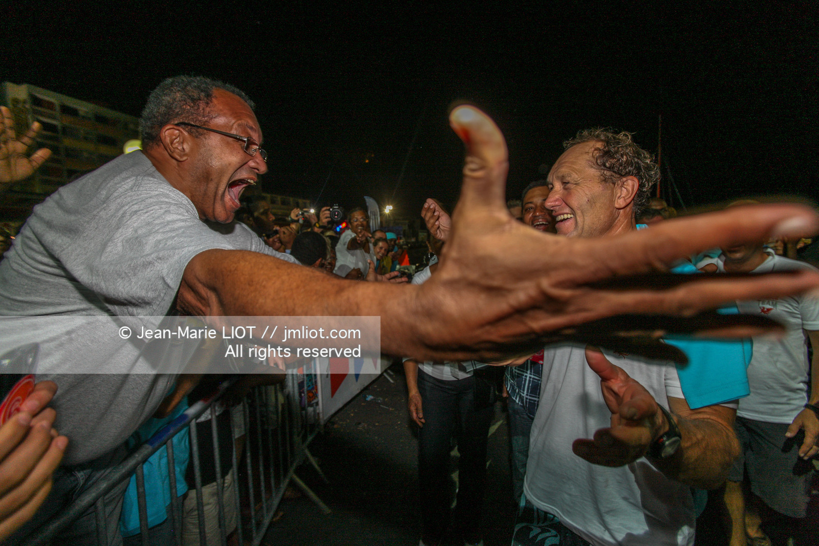 ROUTE DU RHUM 2010 - ARRIVEE DE FRANCIS JOYON