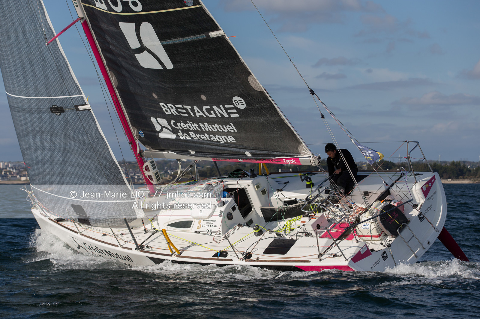 FIGARO BRETAGNE CREDIT MUTUEL 2017 - SEBASTIEN SIMON ET PIERRE RHIMBAULT