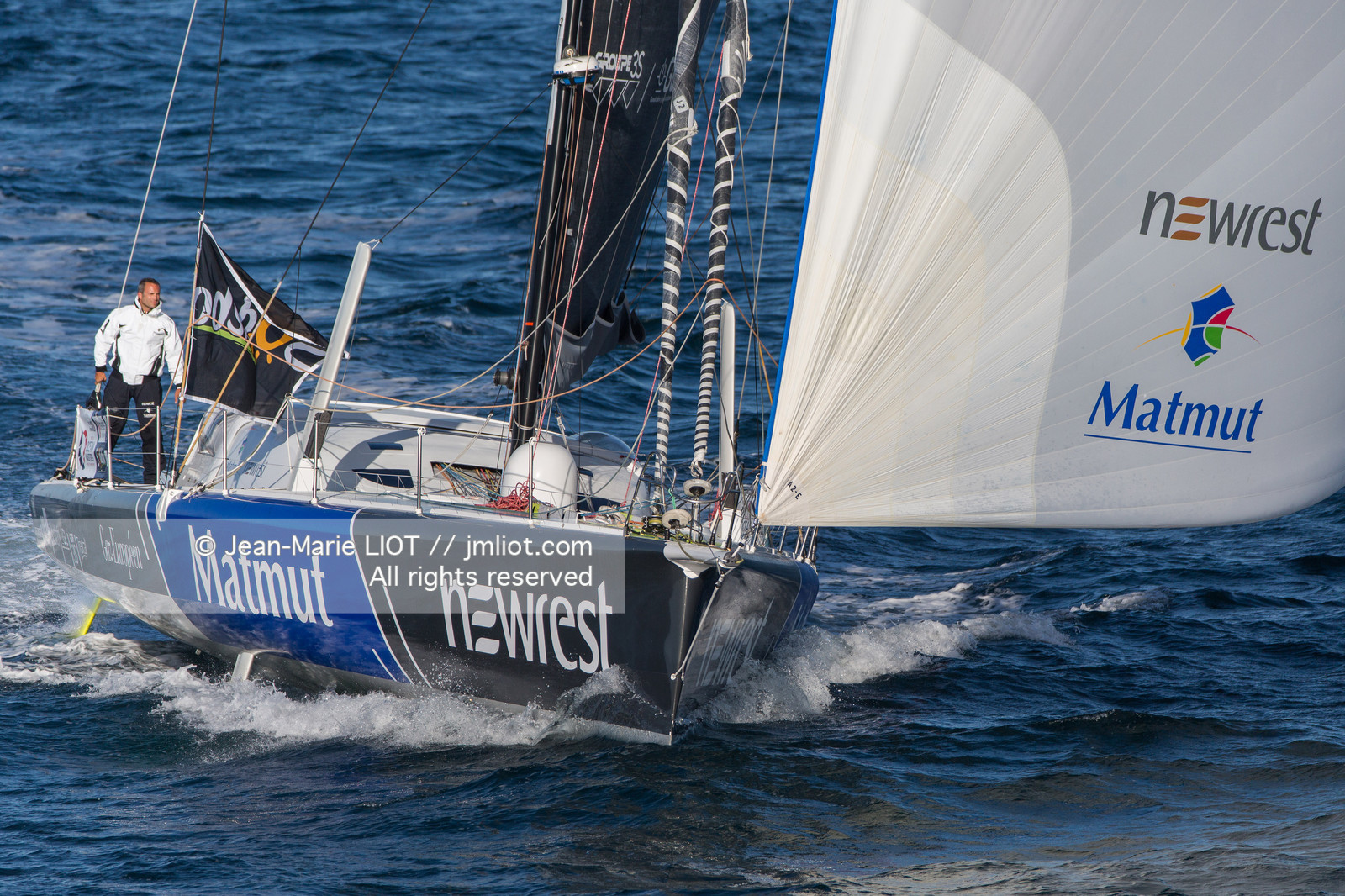 FABRICE AMEDEO - NEWREST MATMUT - VENDEE GLOBE 2016-2017