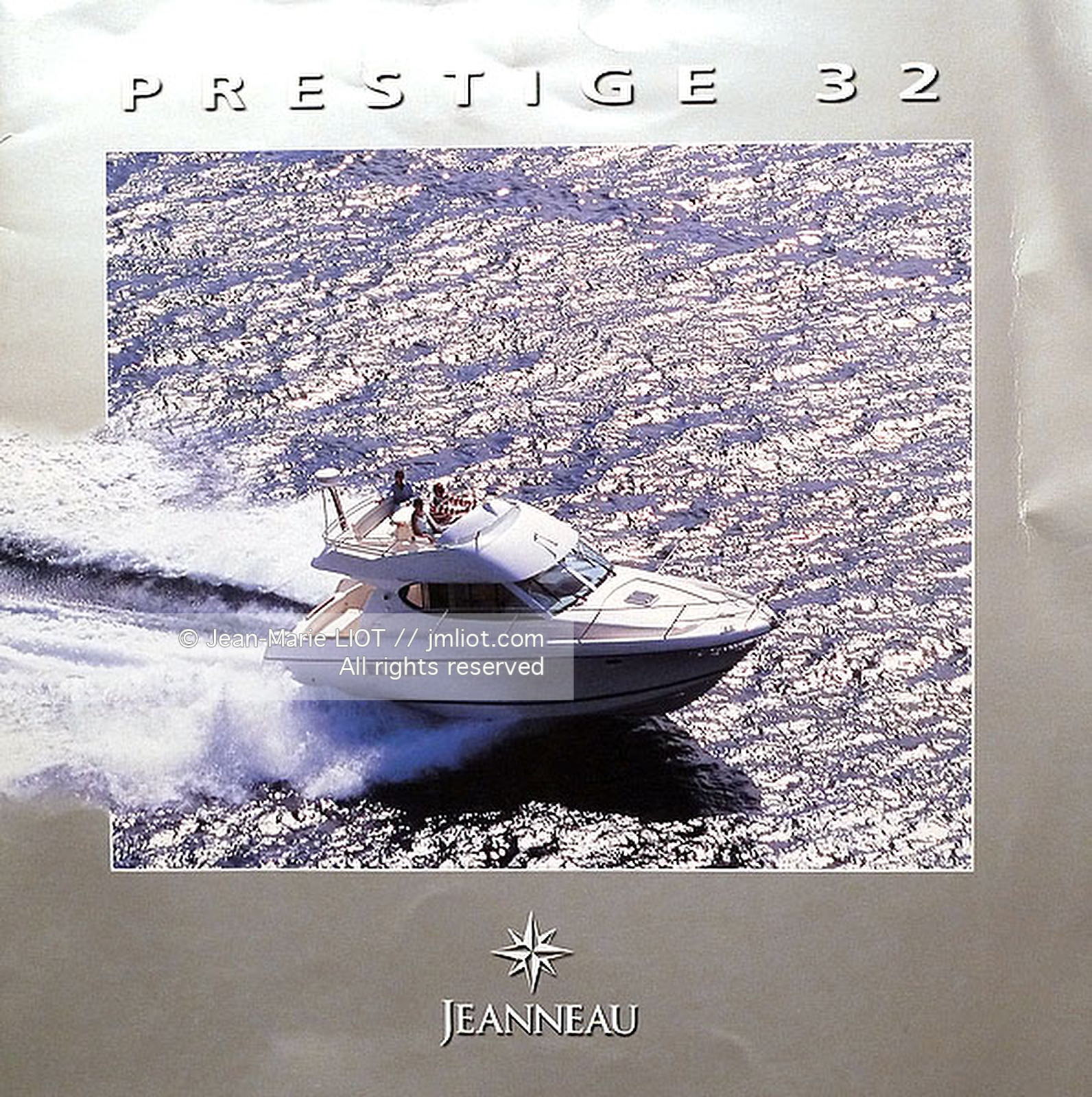 PUBLICITE - ANNONCE PRESSE