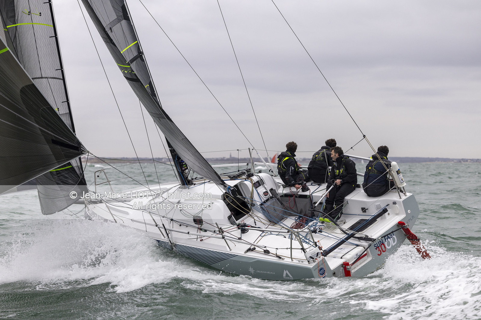 SUN FAST 30OD - SOUS VOILES