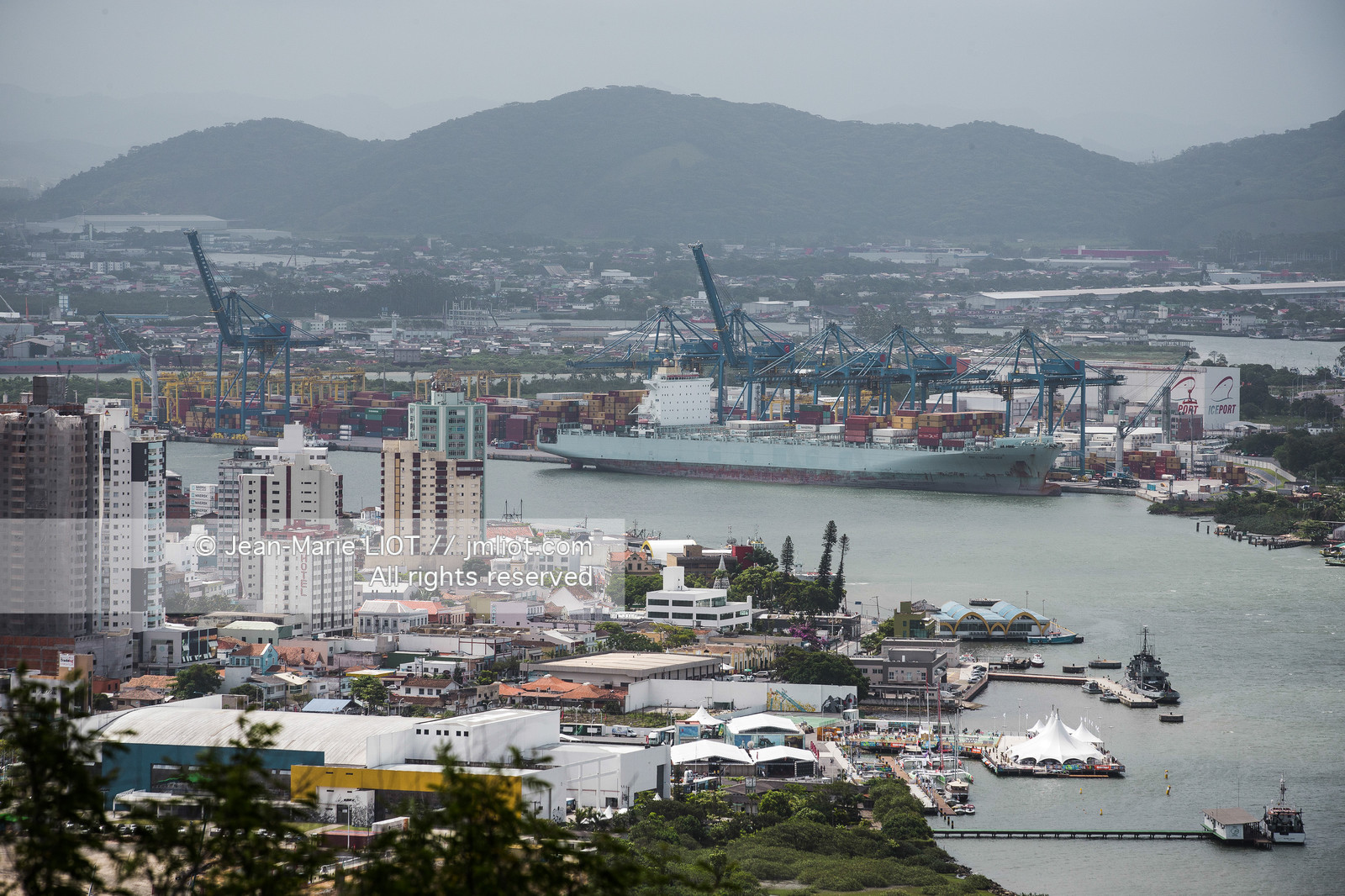Itajaï, Breésil visite d'un parc naturel : parque da alataia. Photo © Jean-Marie Liot.