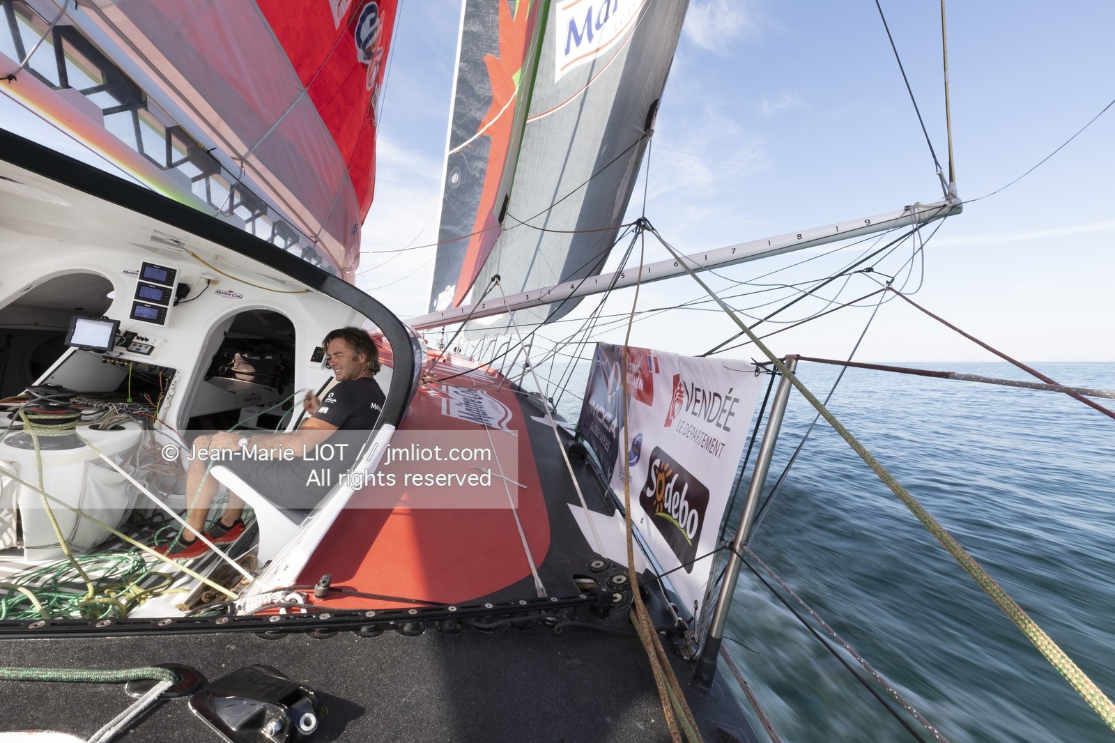 YANNICK BESTAVEN 2020 - IMOCA MAITRE COQ