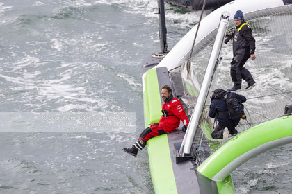 THOMAS COVILLE - ARKEA ULTIM CHALLENGE - ARRIVEE