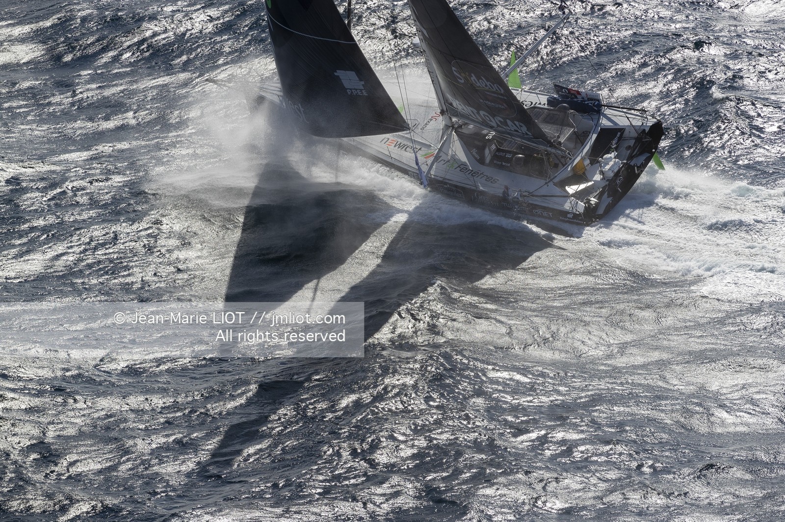 FABRICE AMEDEO 2020 - NEWREST ART ET FENETRES HELICO