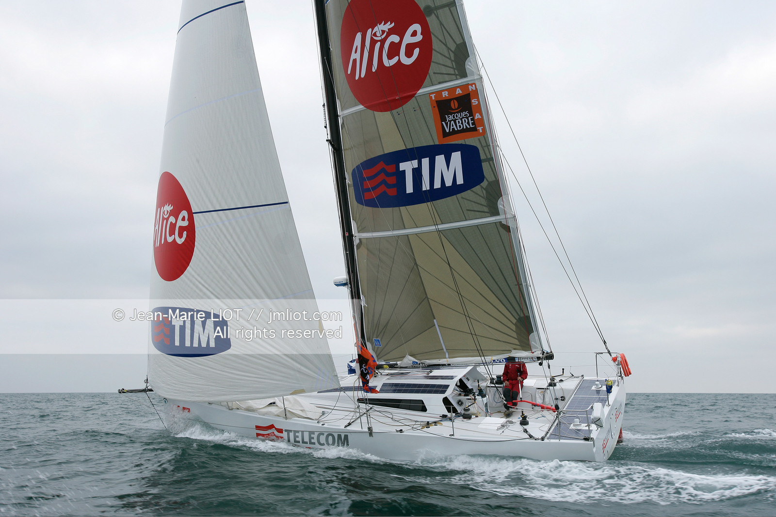 Le havre, 3 Novembre 2007 départ des monocoques pour la Transat jacques Vabre, destination salvador de Bahia au Brésil. Photo © Jean-Marie liot.