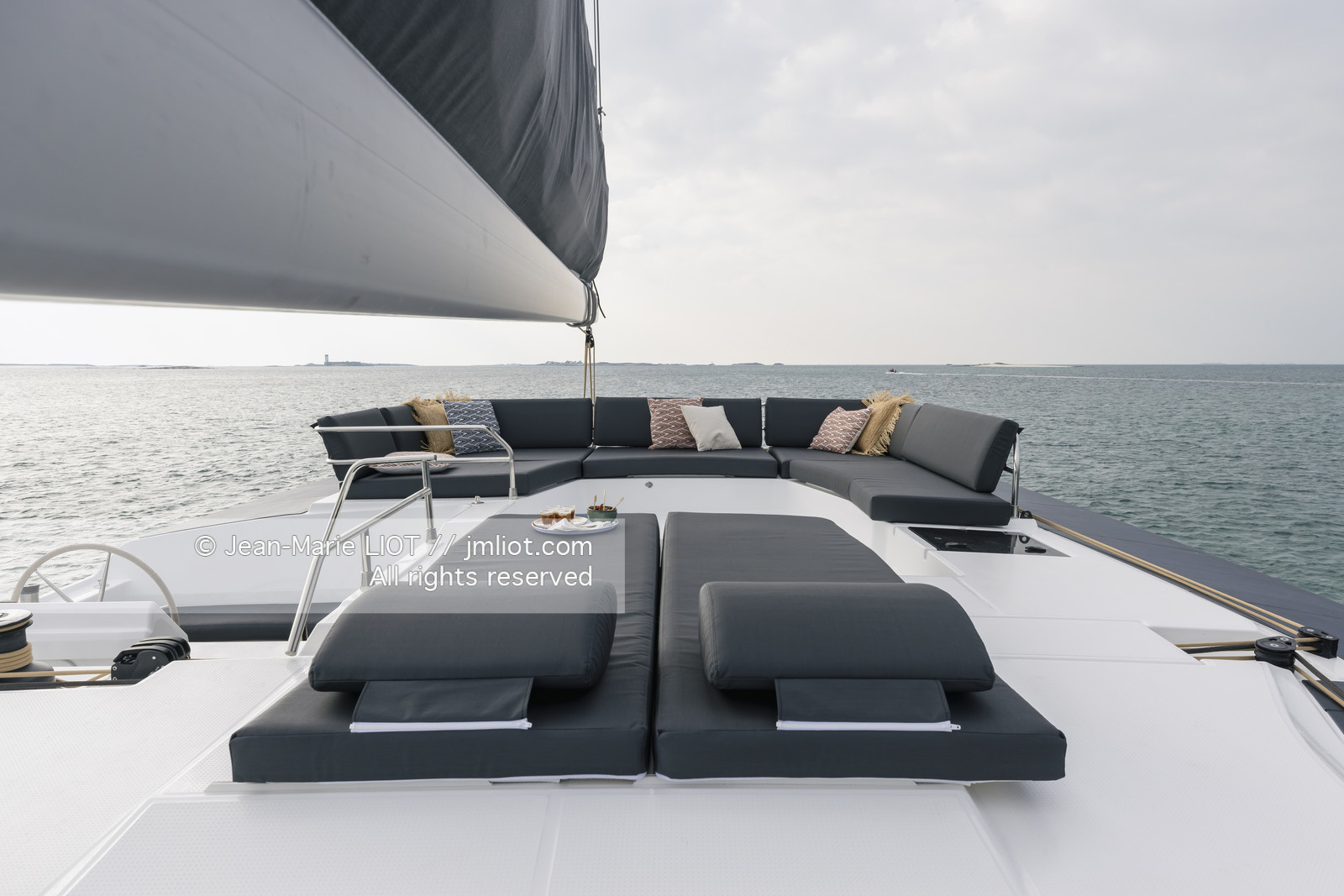 FOUTAINE PAJOT 2022 - AURA 51