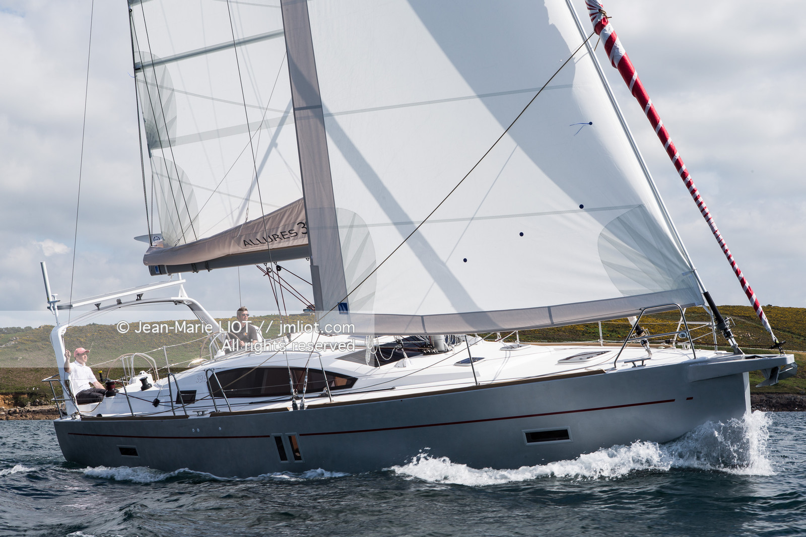 ALLURES YACHTING - ALLURES 39.9