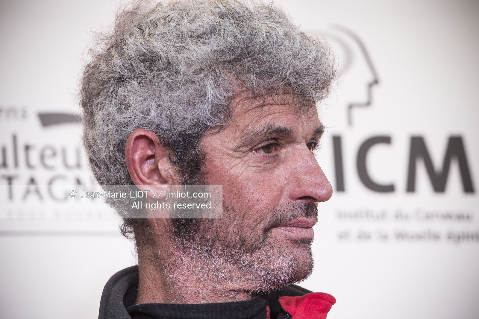 IDEC SPORT- ARRIVEE  RECORD TROPHEE JULES VERNE