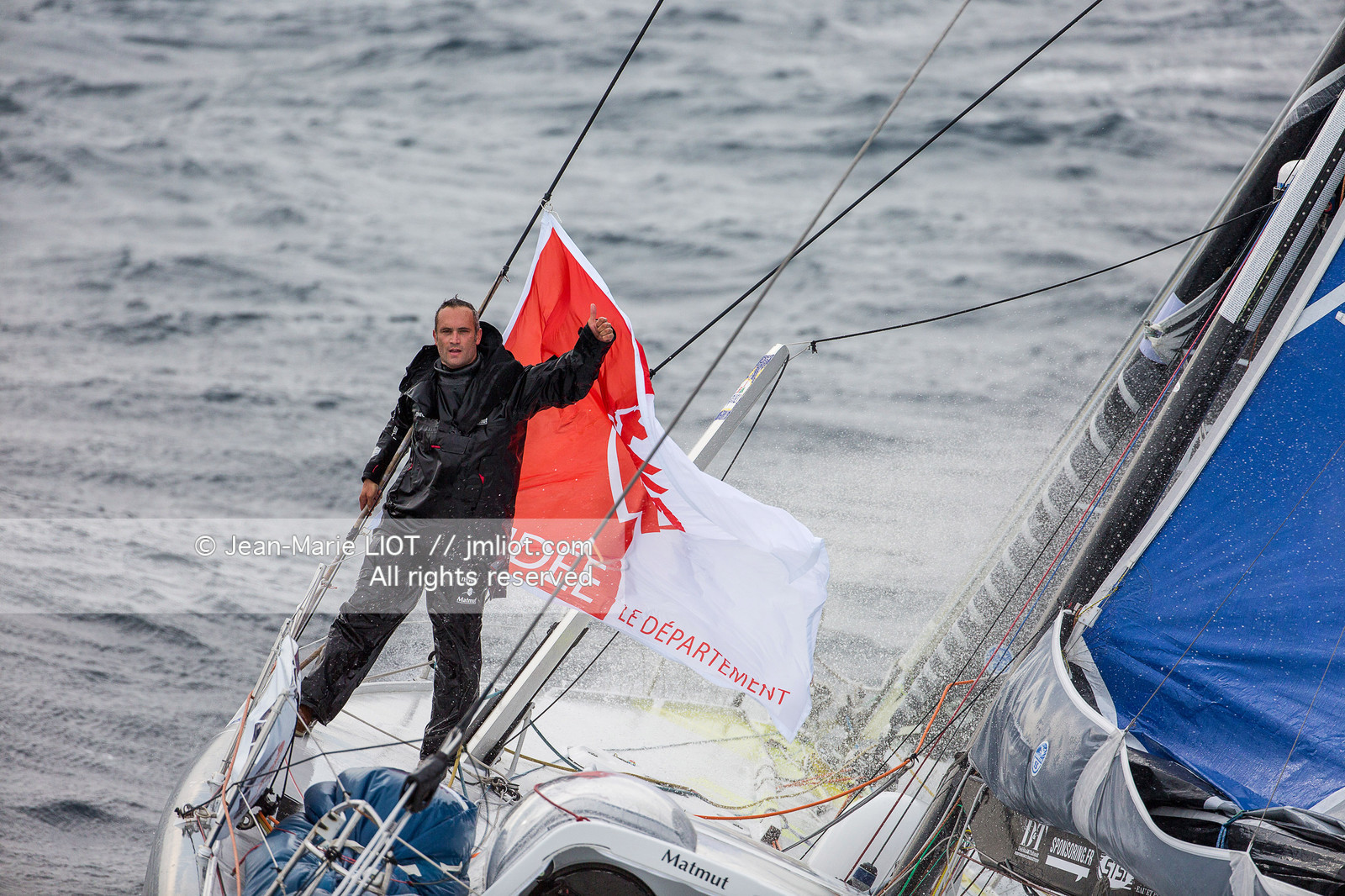 FABRICE AMEDEO - NEWREST-MATMUT - VENDEE GLOBE 2016-2017