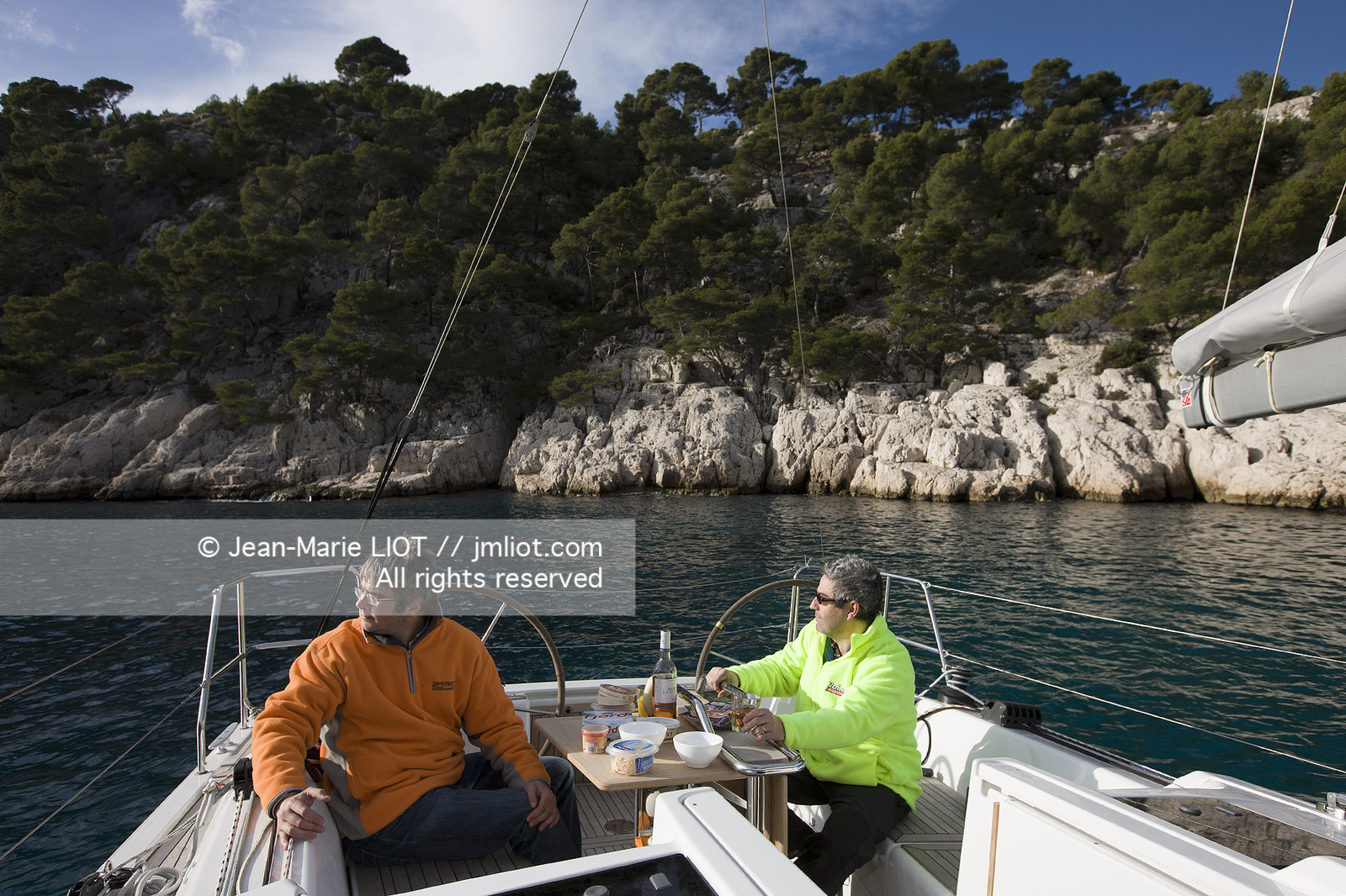 VOILE MAGAZINE - 100 MILLES A BORD