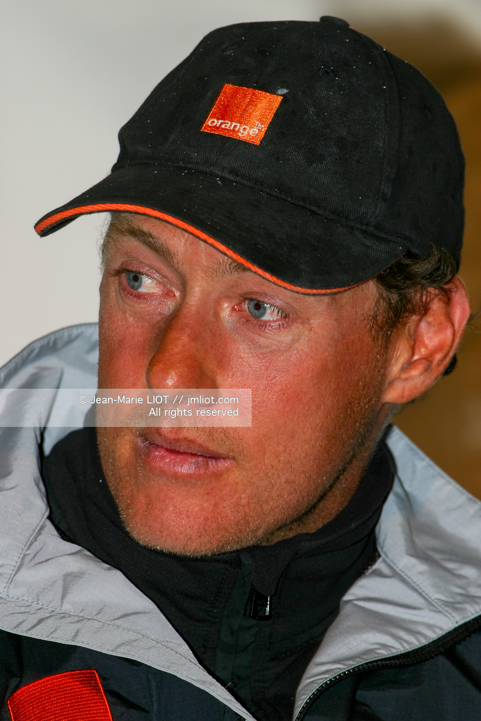 ARRIVEE ORANGE 2 BRUNO PEYRON