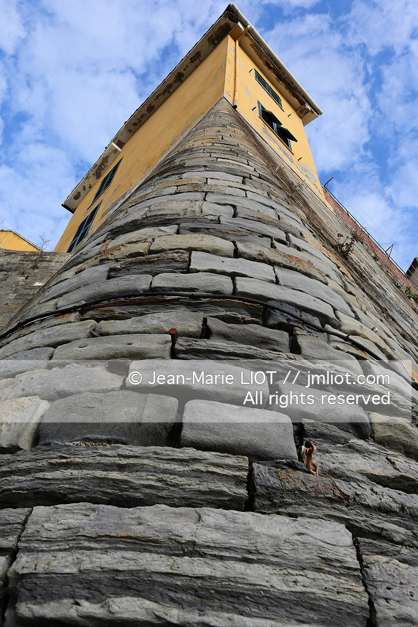 VOILE MAGAZINE - 100 MILLES A BORD