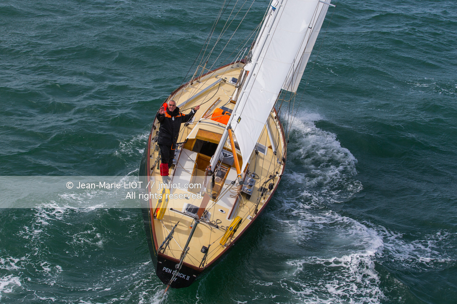 LOICK PEYRON A BORD DE PEN DUICK II