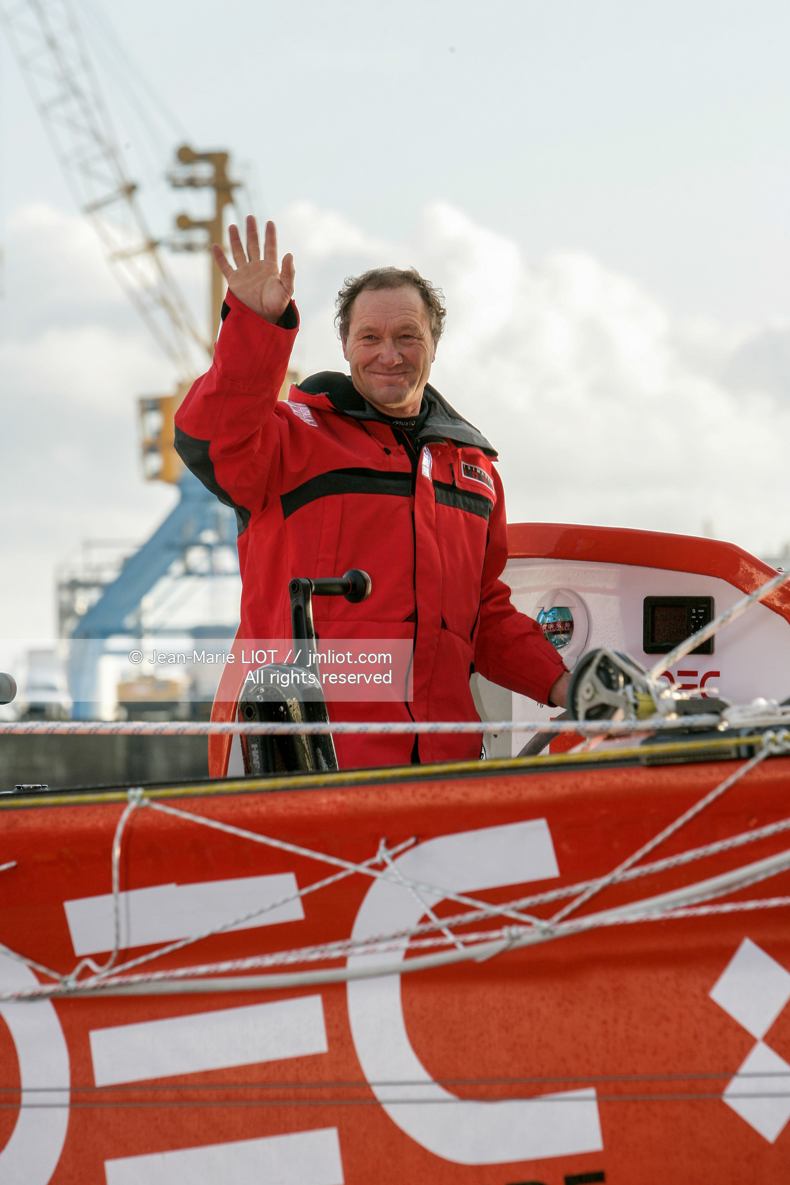 SAILING IDEC & FRANCIS JOYON