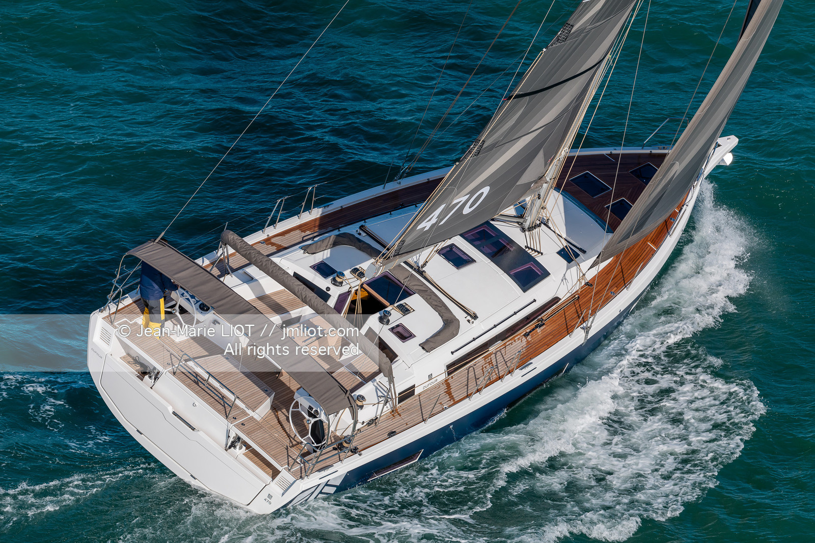 DUFOUR YACHTS - DUFOUR 470