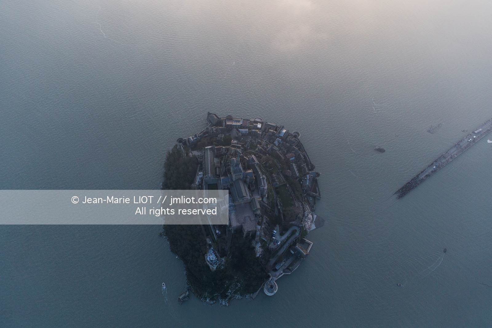 LE MONT SAINT MICHEL - LA MAREE DU SIECLE