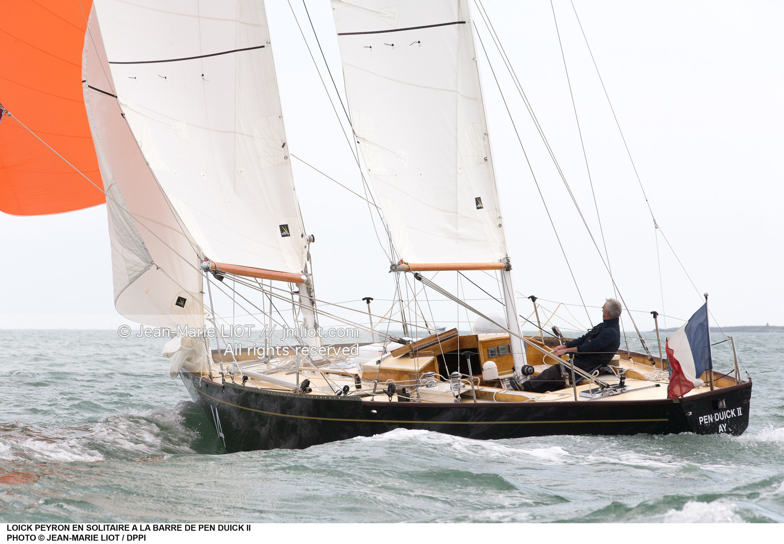 LOICK PEYRON A BORD DE PEN DUICK II