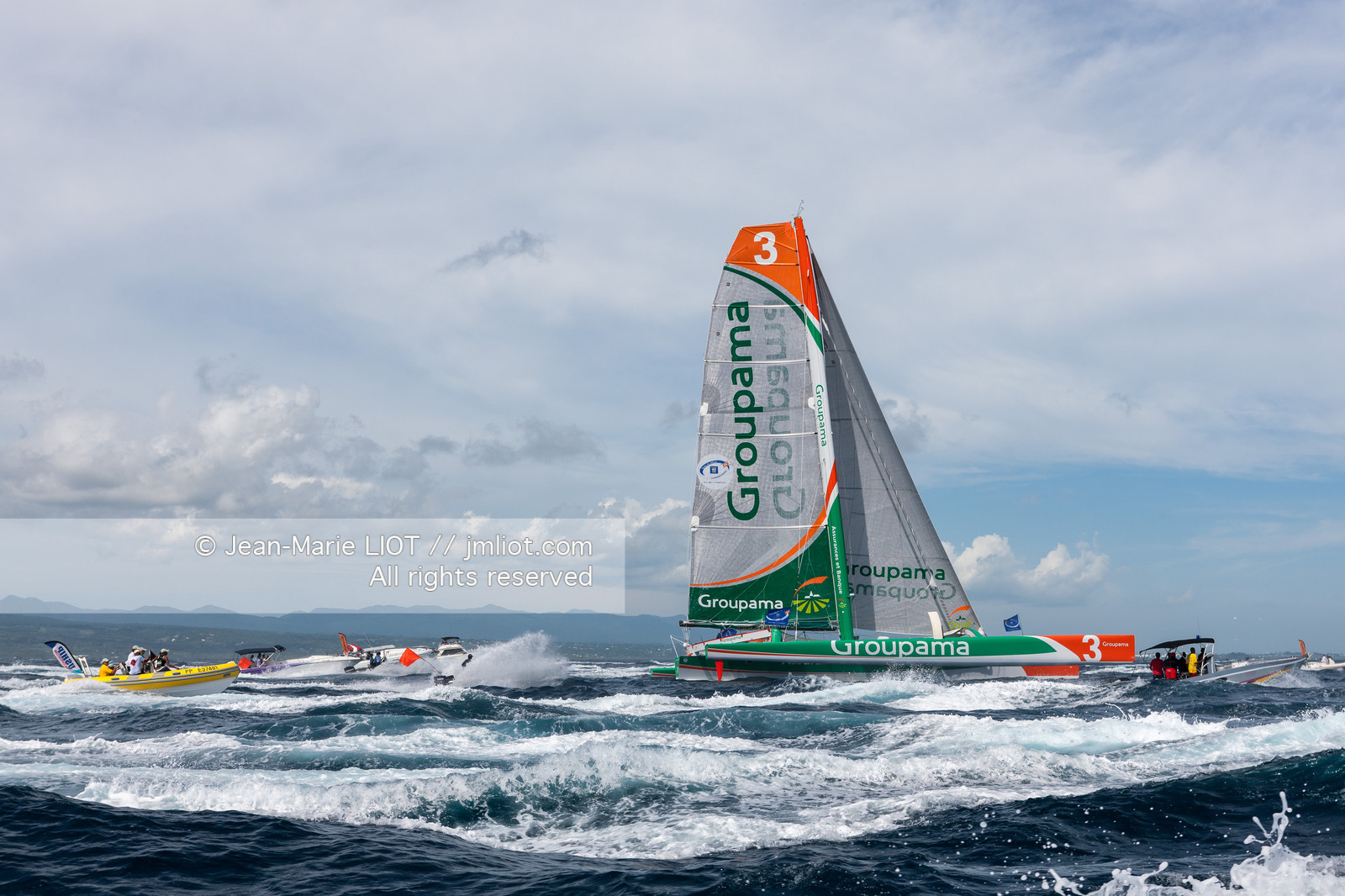 ROUTE DU RHUM 2010 - FRANCK CAMMAS - ARRIVEE
