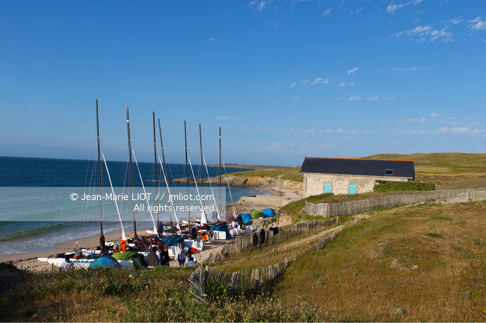 VOILES ET VOILIERS - RAID CATA EN BRETAGNE SUD