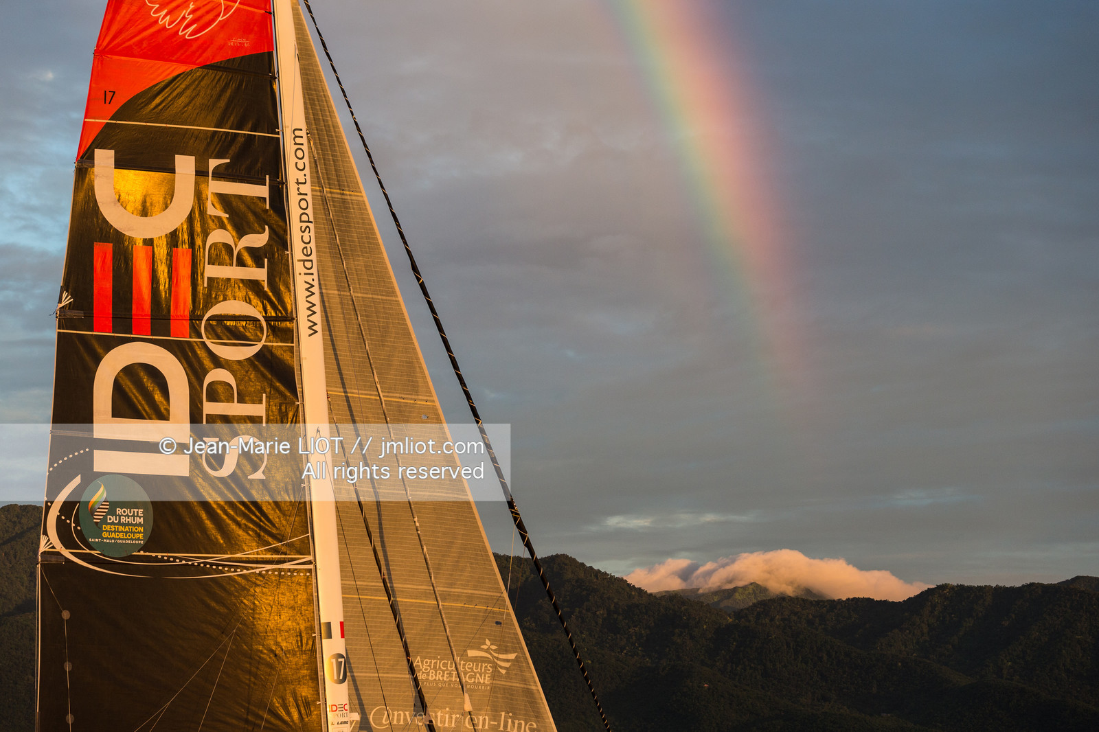 FRANCIS JOYON - ROUTE DU RHUM 2018 - ARRIVEE