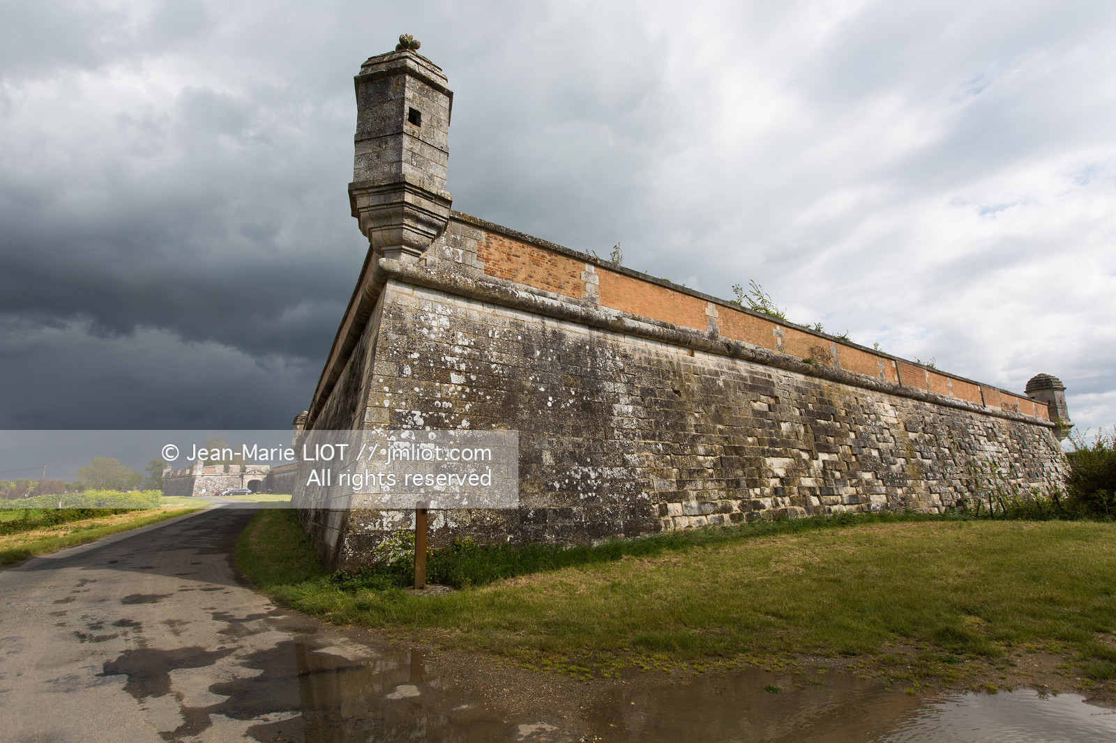 VOILES ET VOILIERS 2016 - LES FORTS DE CHARENTE, BAIE DE LA ROCHELLE EN BIHAN 650