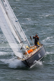 LOICK PEYRON A BORD DE PEN DUICK II