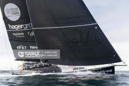 FABRICE AMEDEO 2023 - PREMIERE NAVIGATION IMOCA