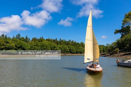 NAVIGATION INSOLITE 2020 - REMONTEE DE LA RIVIERE de L’ODET