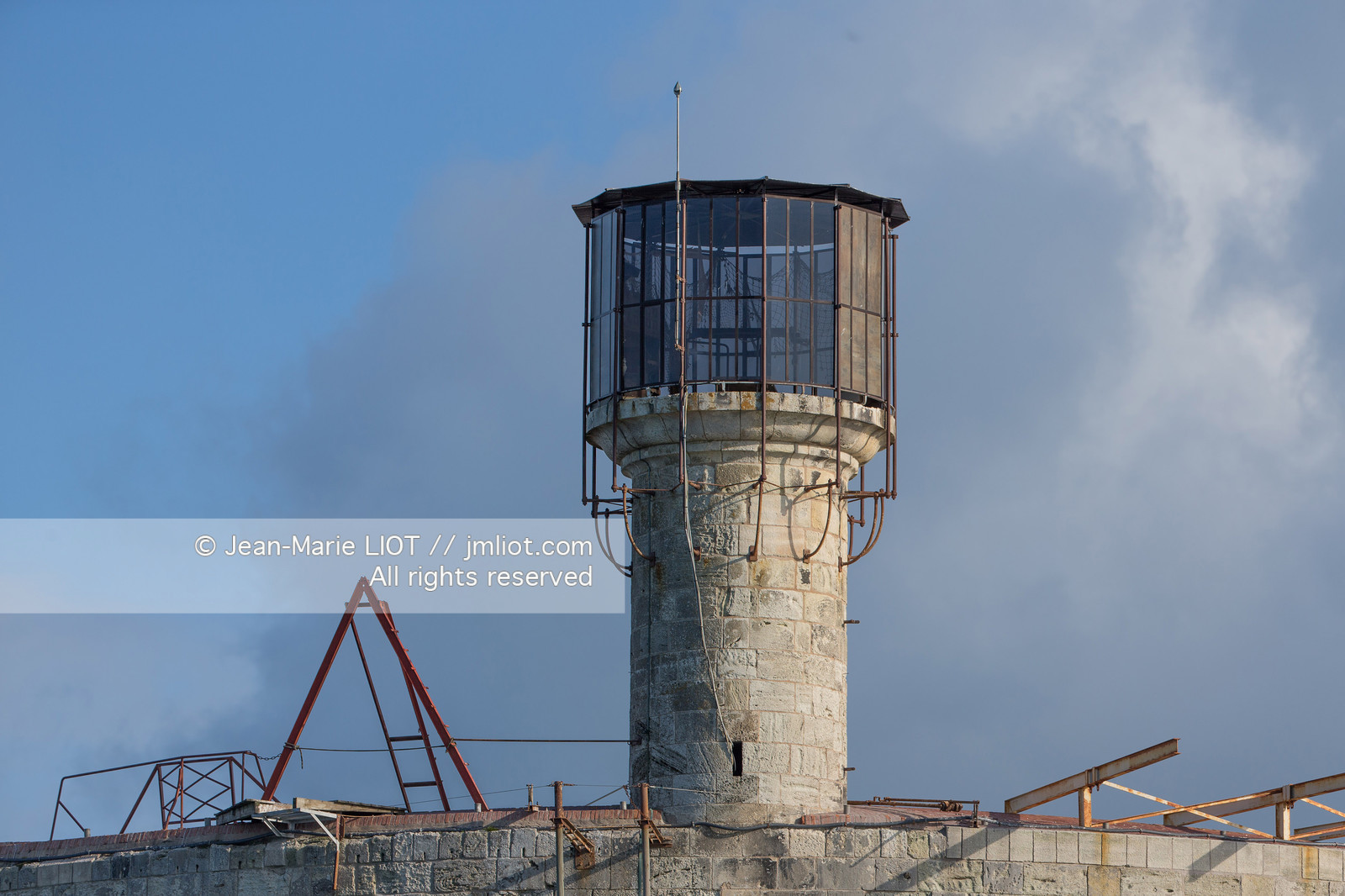 VOILES ET VOILIERS 2016 - LES FORTS DE CHARENTE, BAIE DE LA ROCHELLE EN BIHAN 650