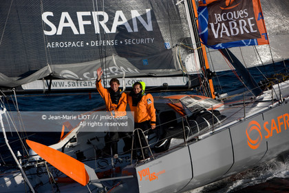 091029SAFRAN_38V9353