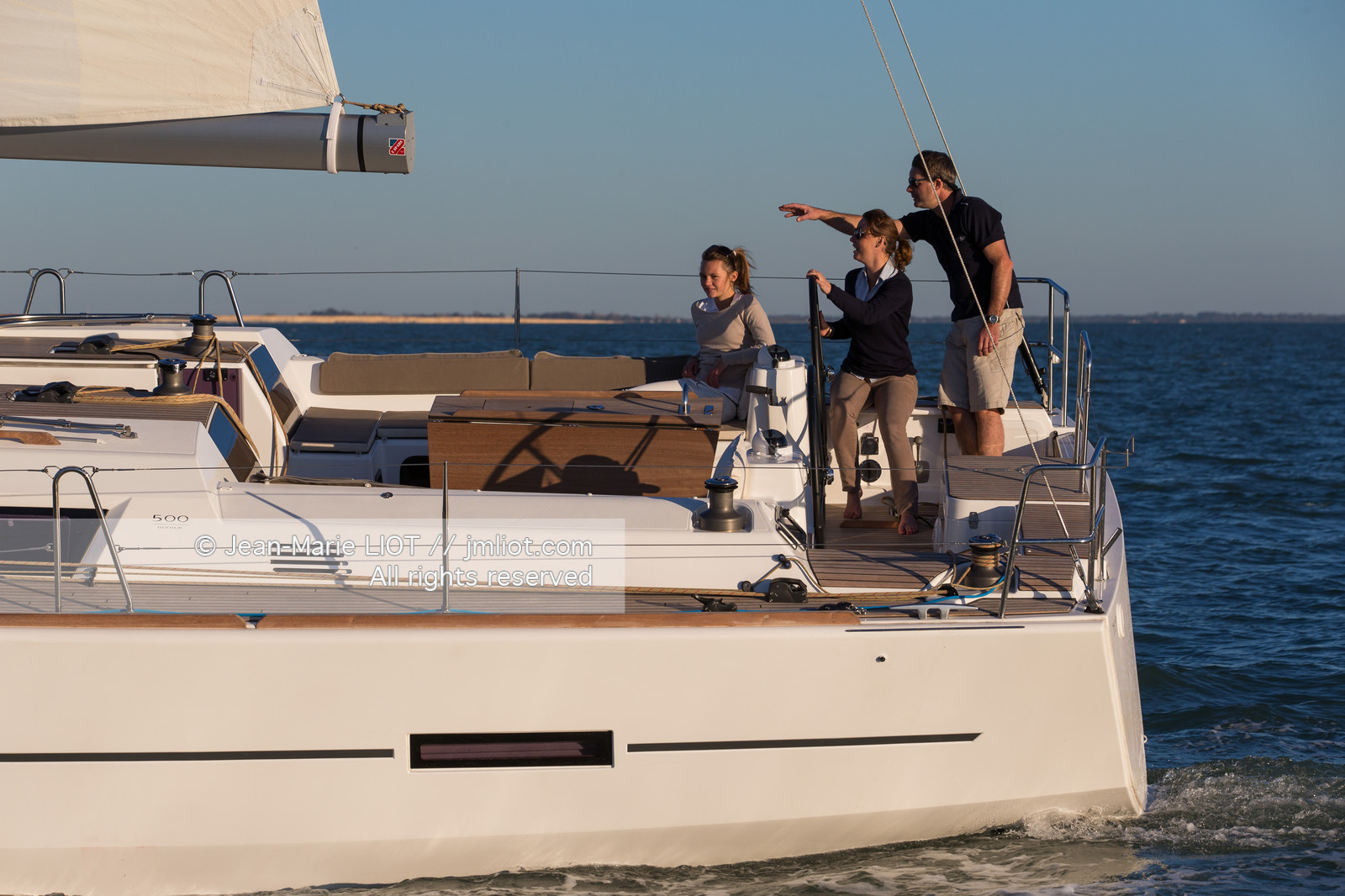 DUFOUR 500 - DUFOUR YACHTS